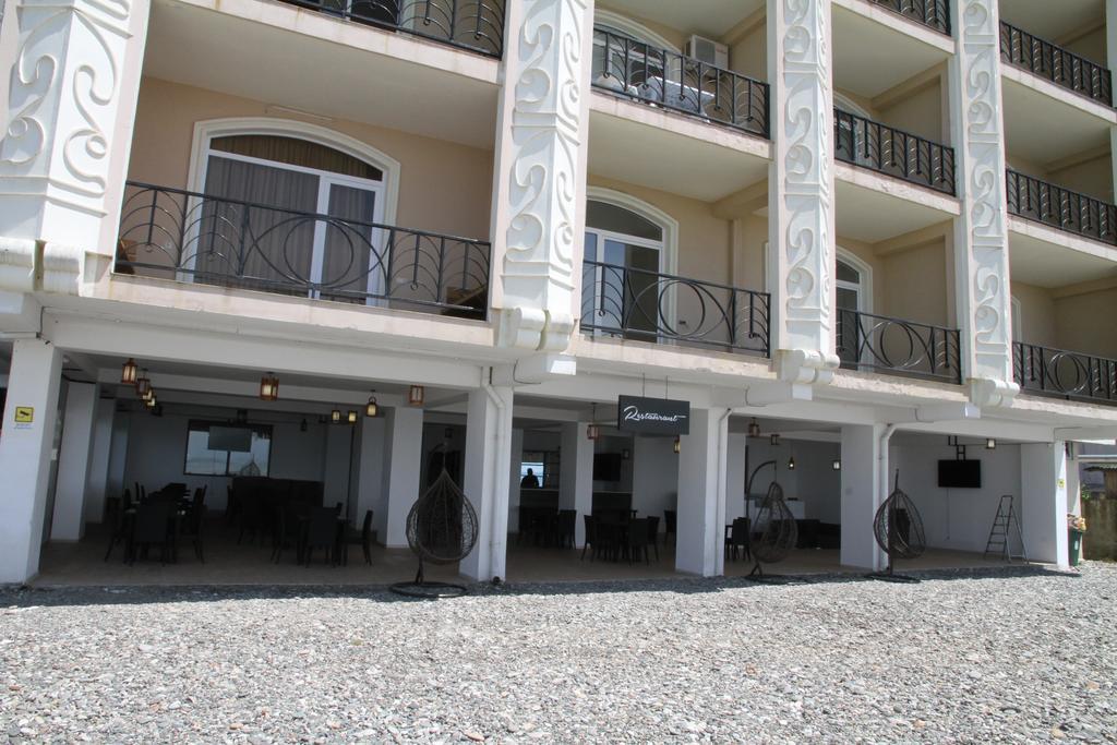Apartment At Sunset Kvariati Exterior photo
