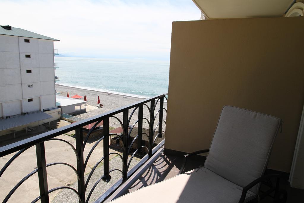 Apartment At Sunset Kvariati Exterior photo